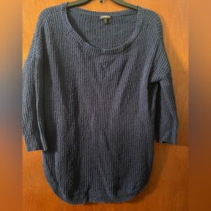 Express women’s scoop neck sweater